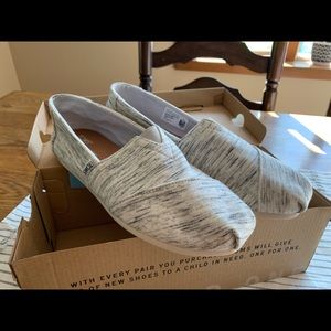 Tom’s classic never worn Birch Heather Jersey